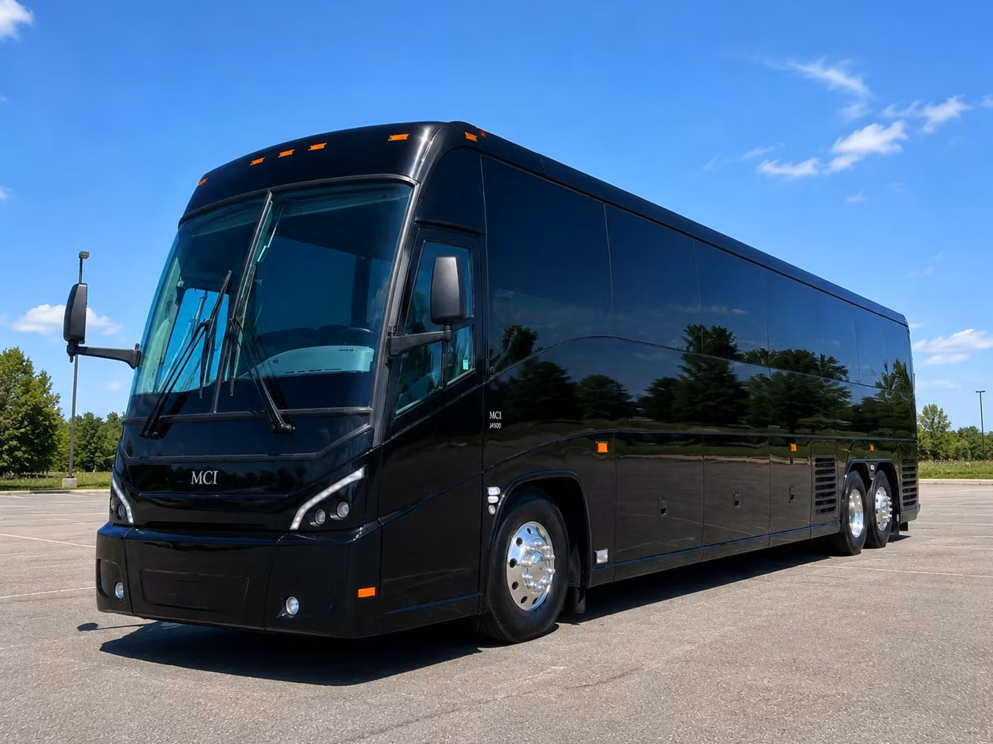 airport shuttle bus rentals to mcghee tyson airport from knoxville