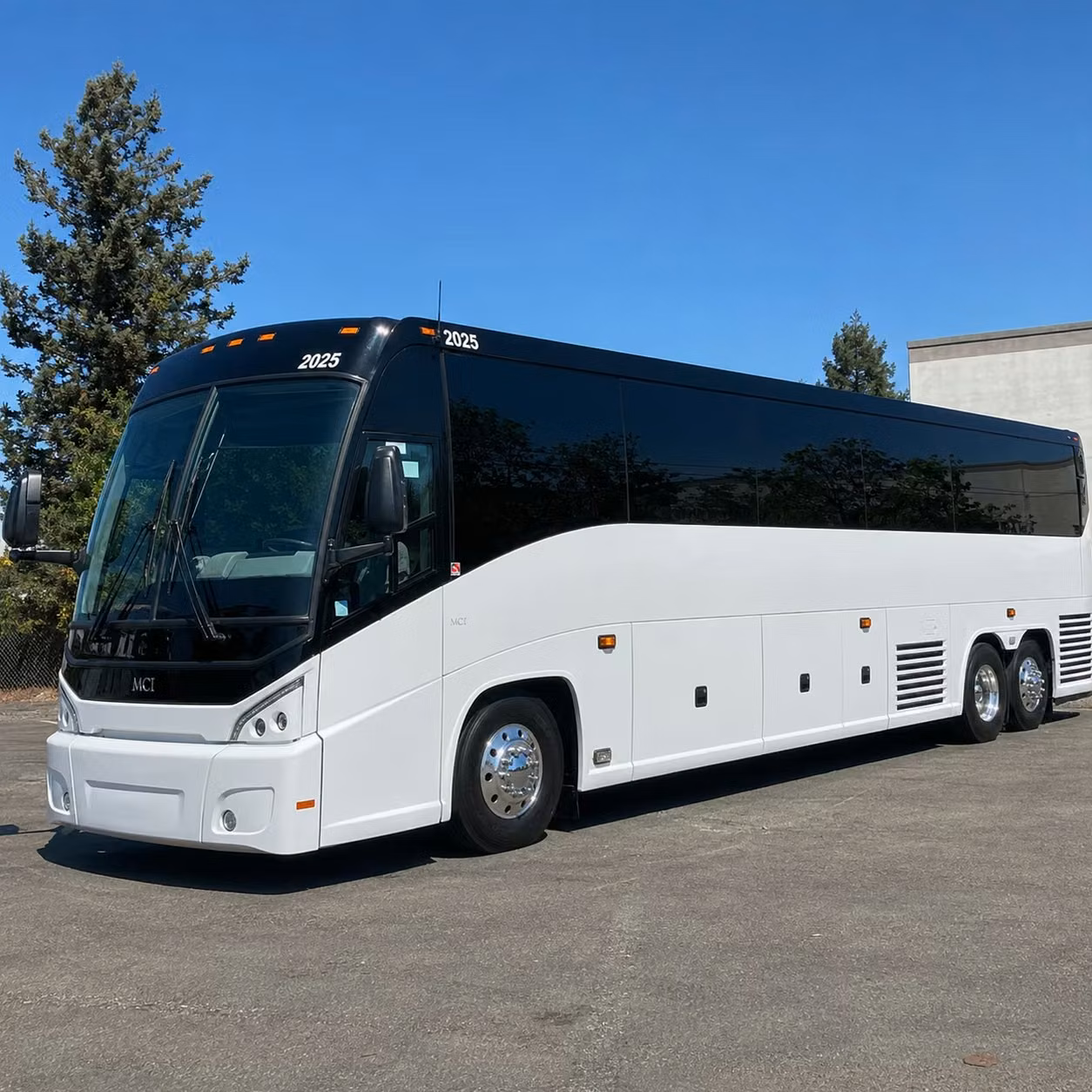 book long distance transportation in knoxville or any city nearby