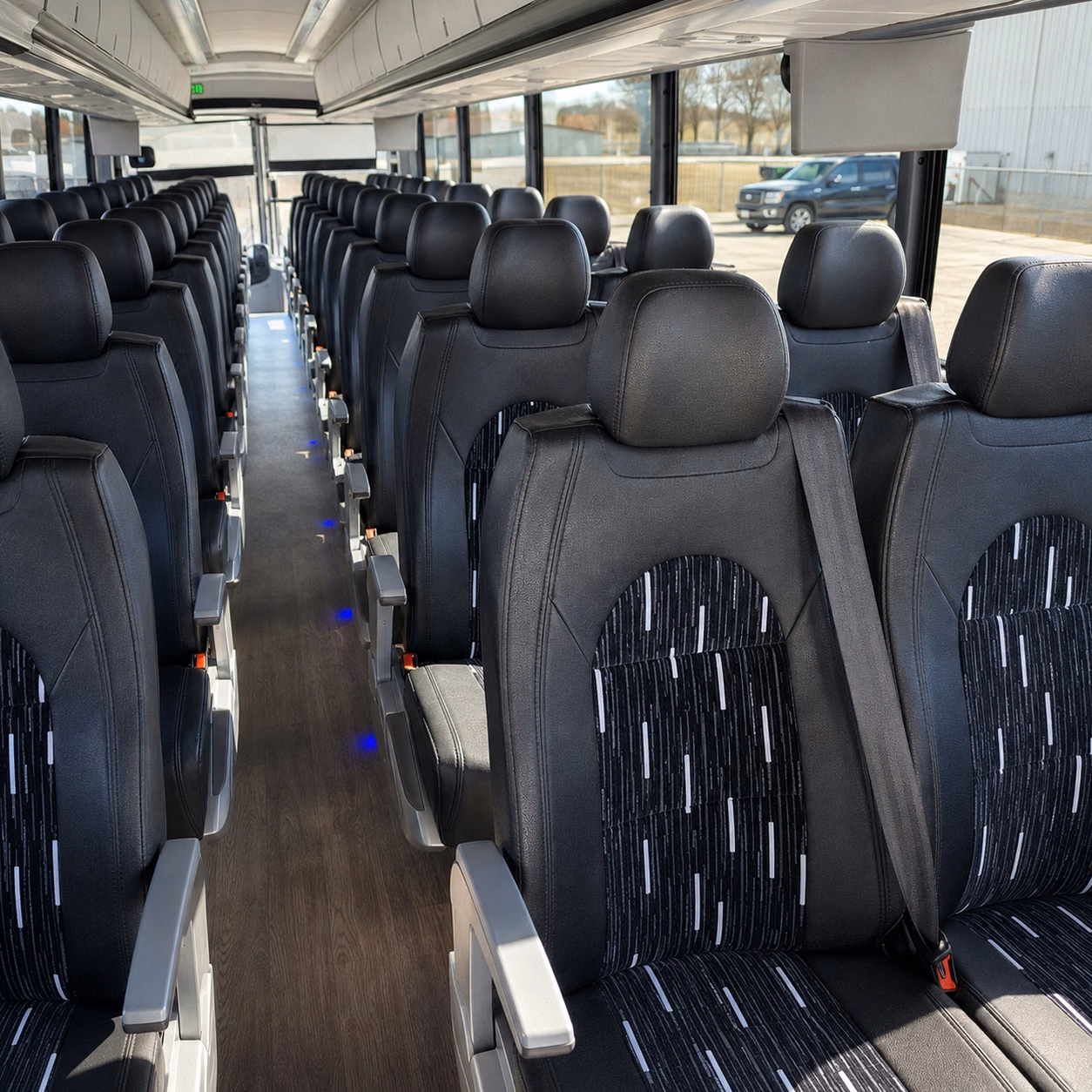 book wedding transportation in knoxville or any city nearby